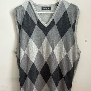 AUR Authentic v-neck argyle Golf sweater vest Men’s Large Grey